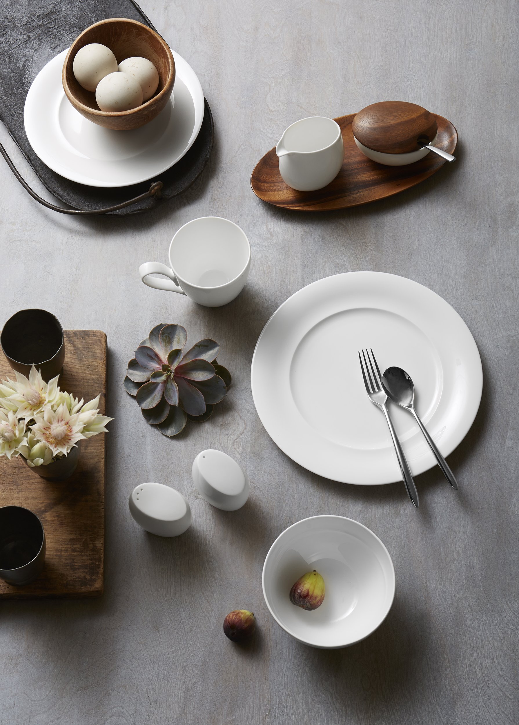 Nambé 4-Piece White Dinnerware Set - Modern Tableware for Everyday Dining & Special Occasions | Elegant Place Settings for Restaurants, Weddings & Home Entertaining
