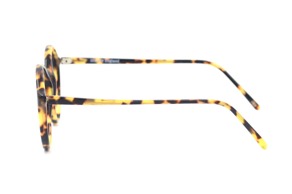 Identity 004 - Premium Unisex Fashion Accessory for Men & Women | Trendy Statement Piece for Everyday Wear, Parties & Special Occasions