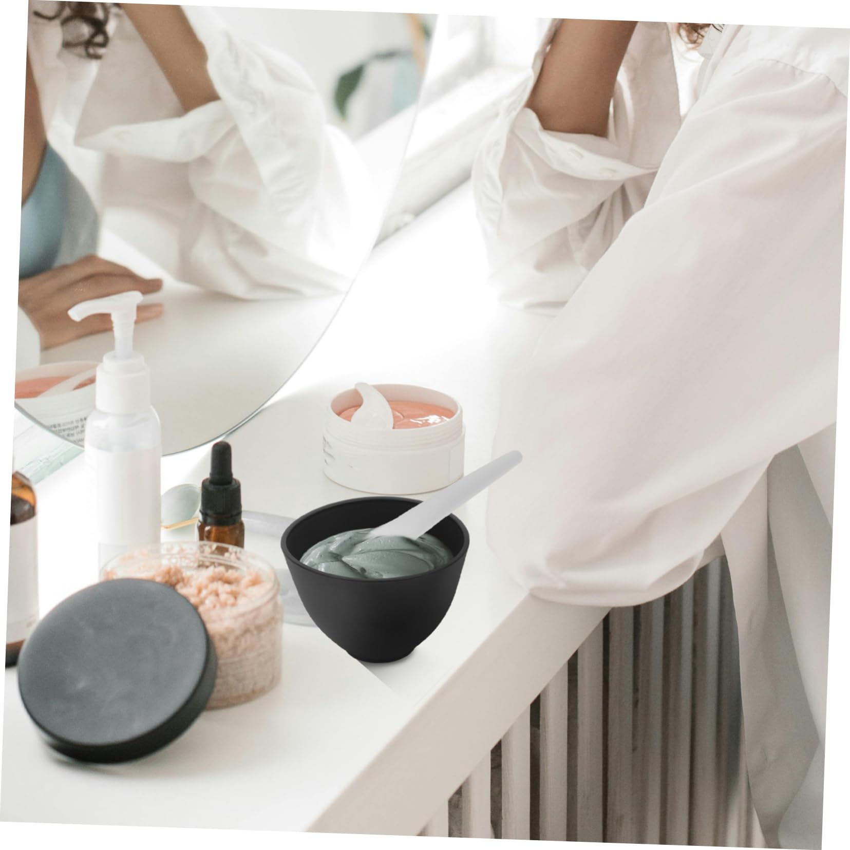 Professional Silicone Facial Mask Mixing Bowl Set - DIY Spa Tool for Homemade Skincare, Black Mask Applicator & Bowl - Perfect for At-Home Facials & Beauty Treatments