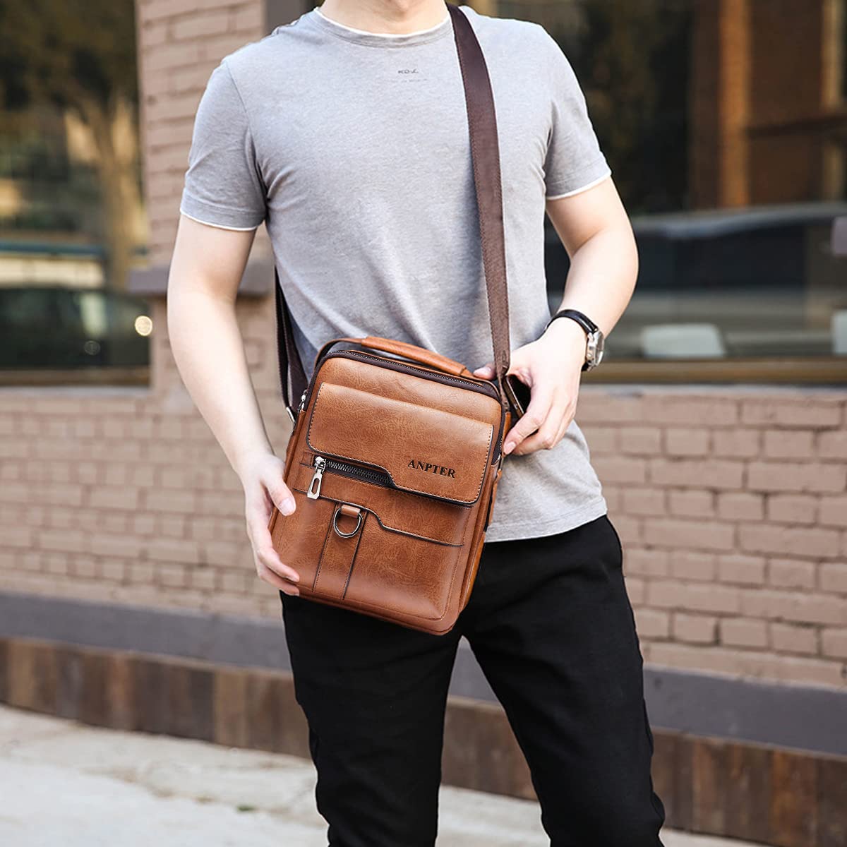 ANPTER Men's PU Leather Messenger Bag - Crossbody Shoulder Bag for School, Travel, Work & Hiking - Durable Sling Satchel for Daily Use (Brown) - Perfect for Commuting, Business Trips & Outdoor Adventures