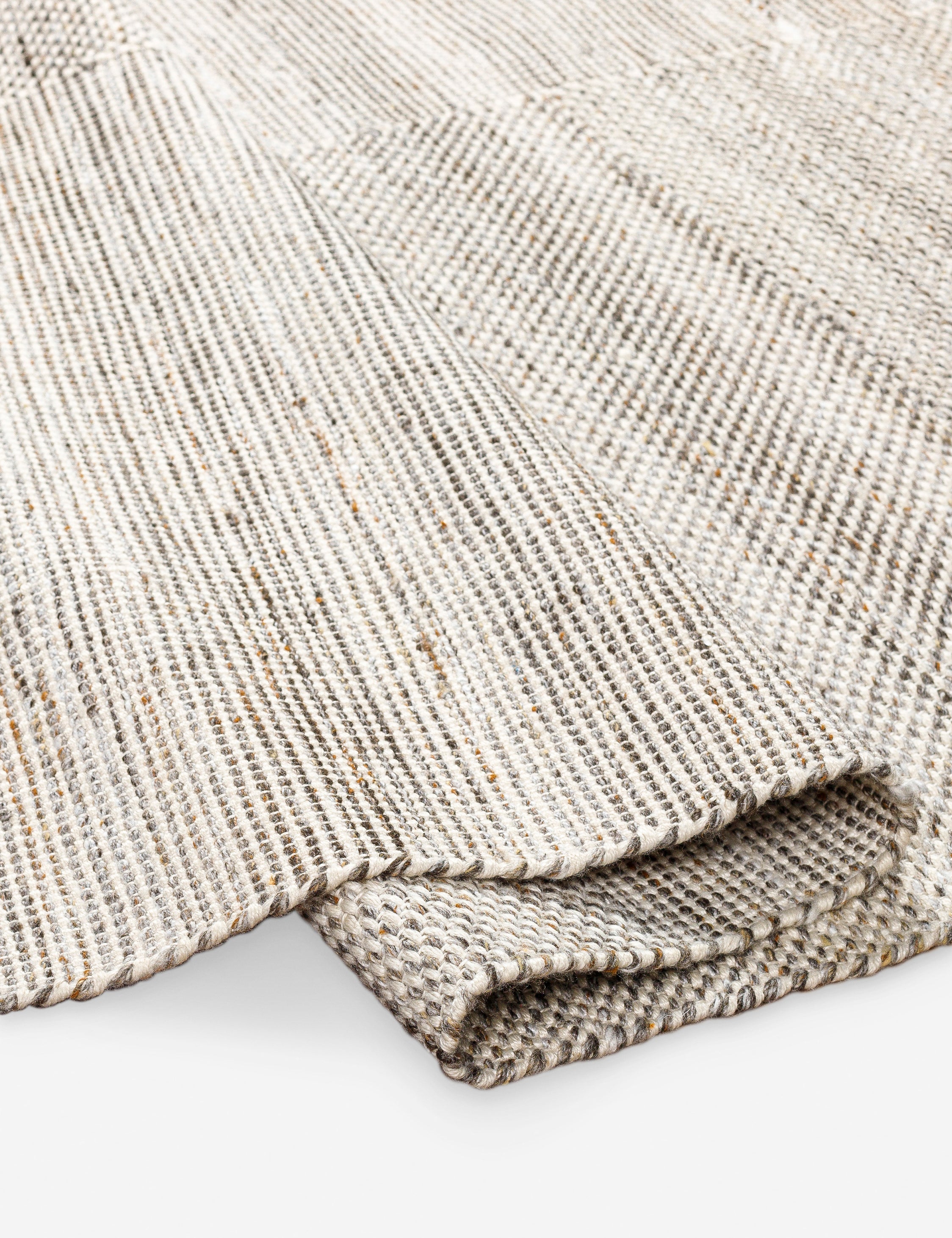Stylish Farrow Indoor Outdoor Rug - Waterproof & Durable for Patio, Deck, and Living Room Decor