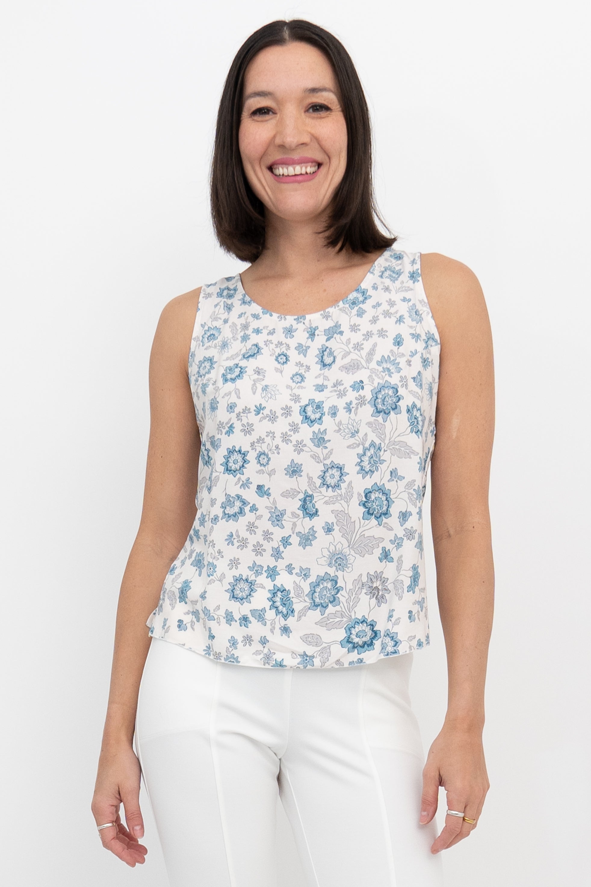 Premium Dee Tank Top for Women - Soft & Comfortable Blue Casual Tee - Perfect for Summer Outfits, Beach Wear & Everyday Fashion