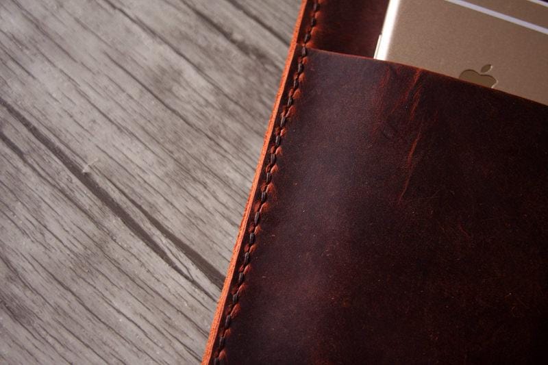 Premium Genuine Leather iPad Pro Case for Women - Slim Protective Cover with Stand for 11