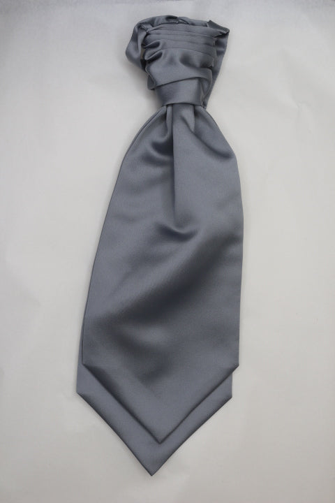 Elegant Silver Grey Ruche Cravat Necktie - Premium Silk Fashion Accessory for Weddings, Formal Events & Business Meetings