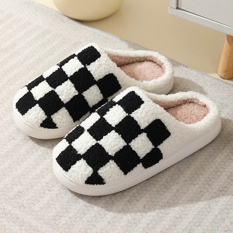 Cozy Plaid Fleece Slippers for Women & Men - Warm Fuzzy Indoor House Shoes for Winter Comfort - Perfect for Lounging at Home, Relaxing by the Fireplace