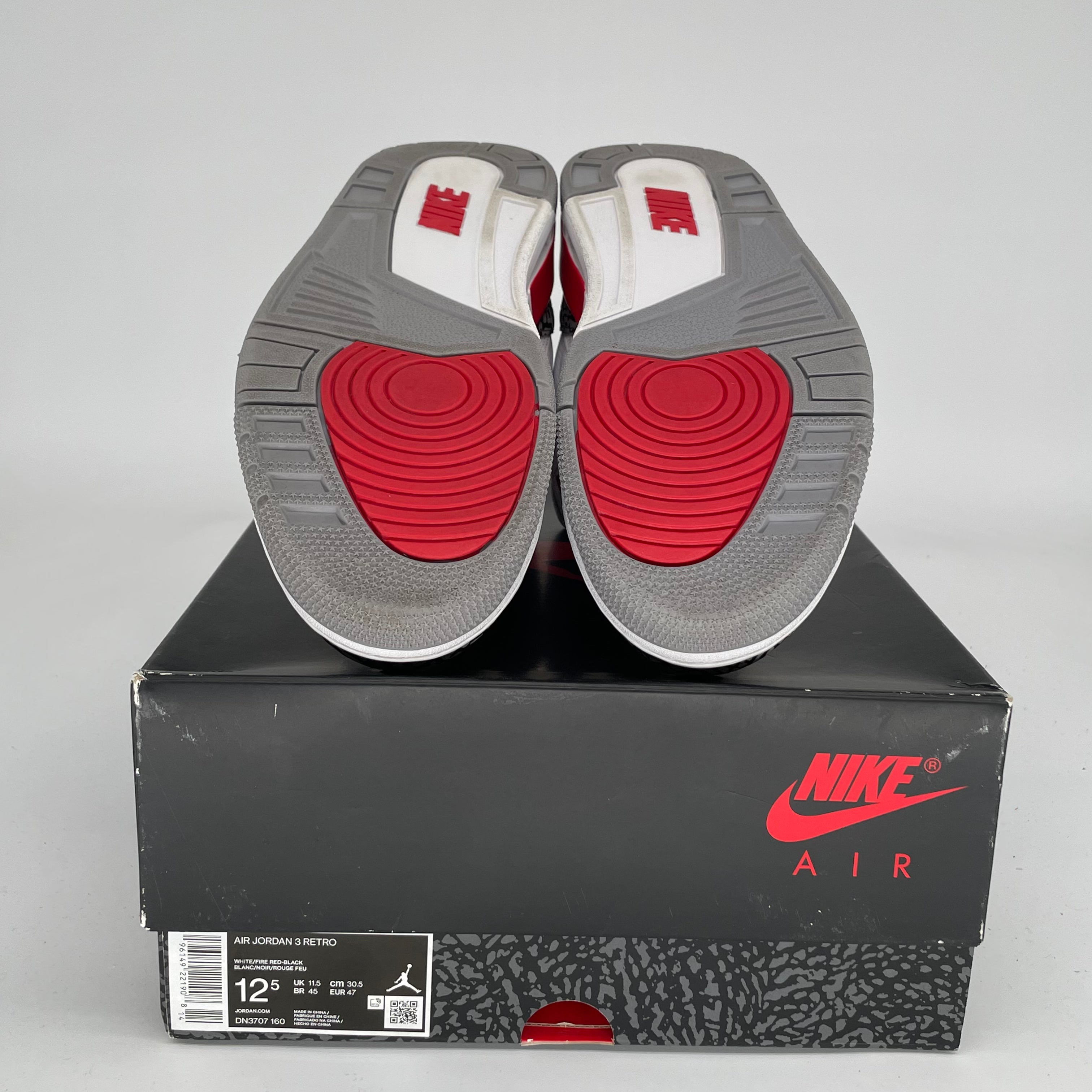 Original Air Jordan 3 Retro 'Fire Red' Men's Basketball Shoes Size 12.5 DN3707-160 - Perfect for Sneaker Collectors & Streetwear Fashion