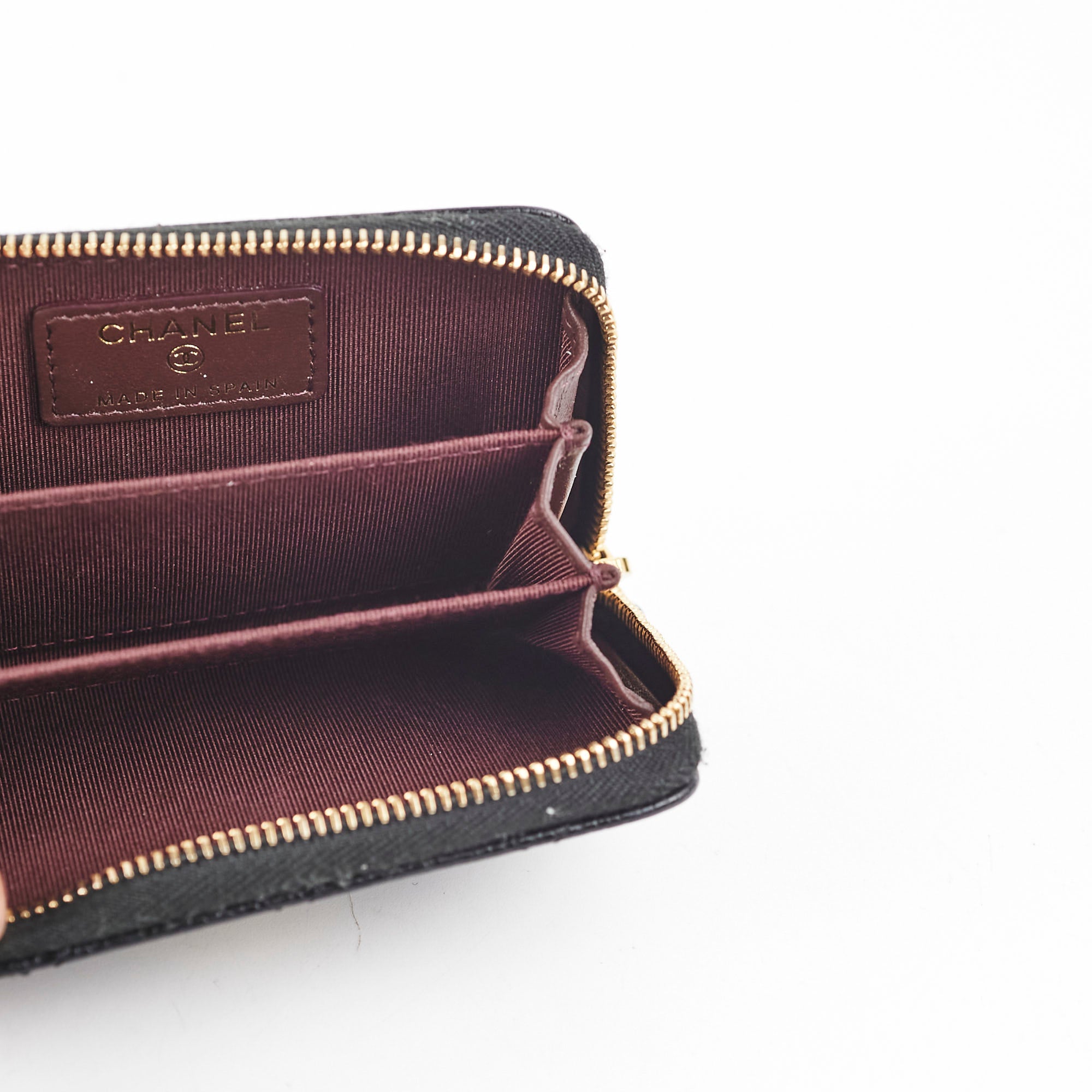 Chanel Caviar Leather Zippy Card Holder Wallet Black 31 Series - Perfect for Everyday Use & Luxury Gift Giving