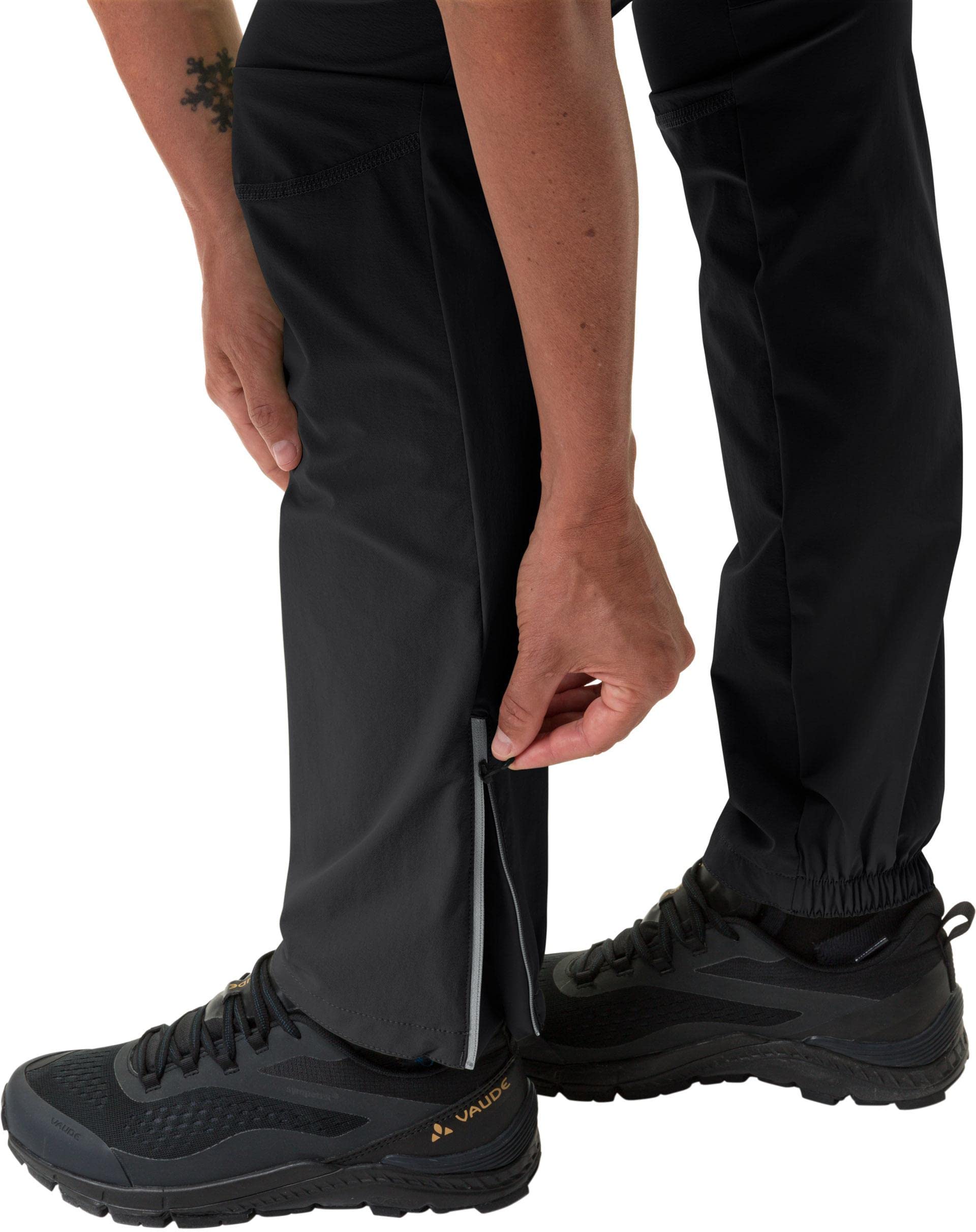 VAUDE Women's Scopi Pants II - Lightweight Hiking Trousers for Outdoor Adventures - Perfect for Trekking, Camping & Travel