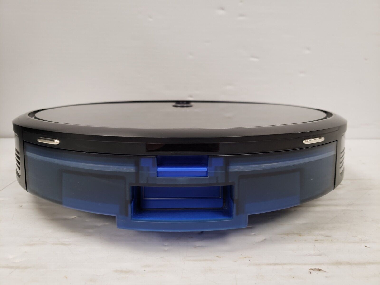 Eufy T2270 Smart Robot Vacuum Cleaner with Wi-Fi, Strong Suction, Self-Charging for Pet Hair, Hard Floors & Carpets - Perfect for Home, Office & Daily Cleaning