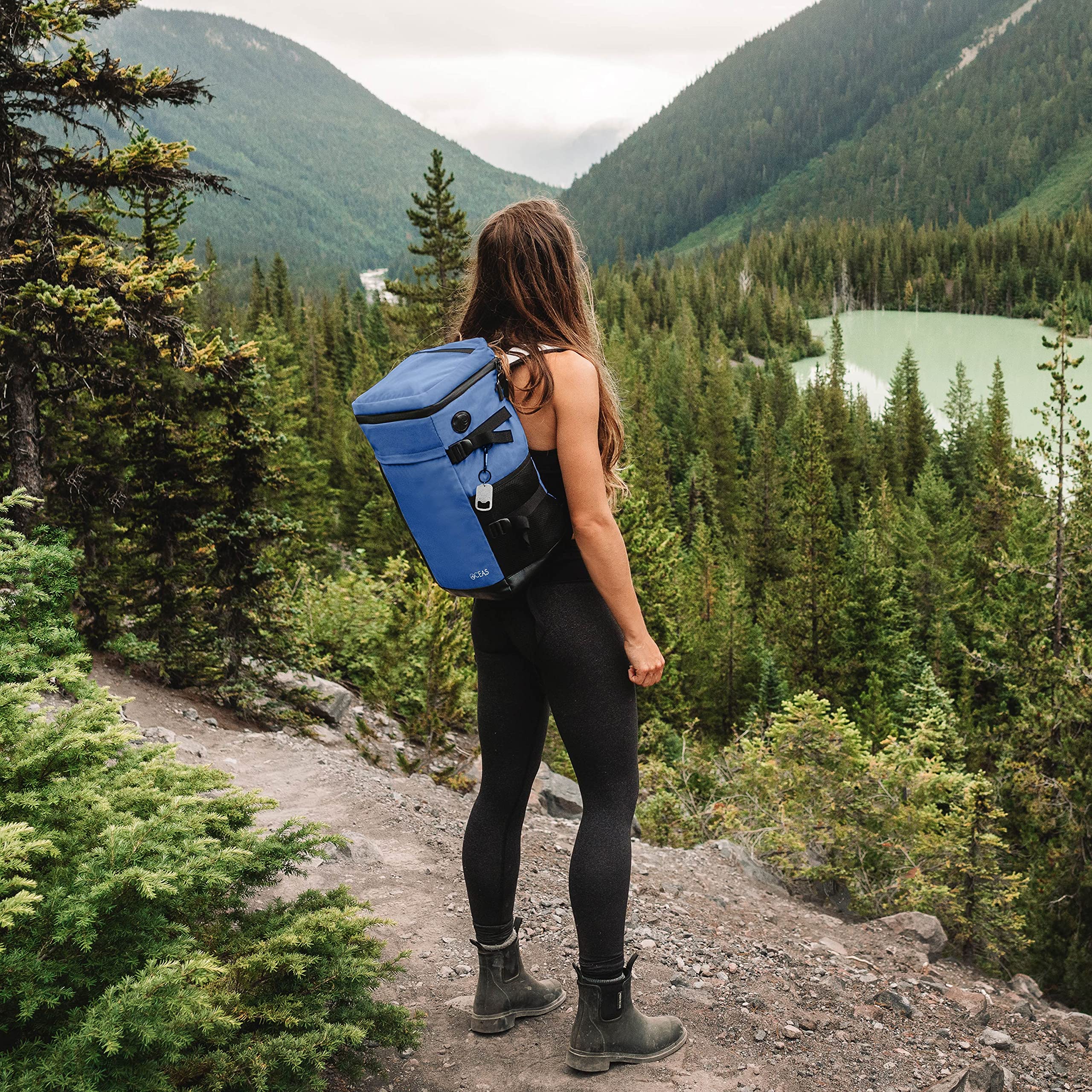 Oceas Insulated Waterproof Cooler Backpack - 40 Can Soft Backpack Cooler with Leak Proof Design - Keeps Lunch, Beer & Ice Cold for 16 Hours - Travel Backpack Cooler for Men & Women - Perfect for Camping, Beach Trips, Picnics & Outdoor Adventures