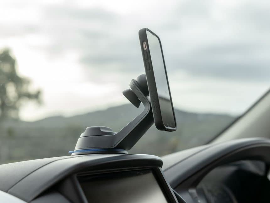 Quad Lock Universal Car Phone Mount - Secure Smartphone Holder for iPhone & Android - Perfect for GPS Navigation & Hands-Free Driving