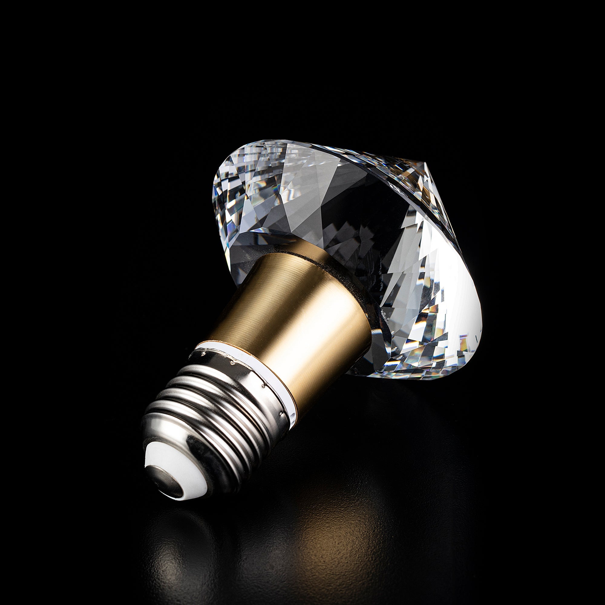SPEAR DIAMOND Crystal LED Light Bulb - Energy Efficient Decorative Lighting for Chandeliers, Lamps & Home Decor