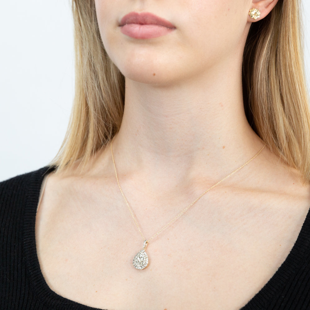 1 Carat Pear-Shaped Diamond Pendant Necklace - 18