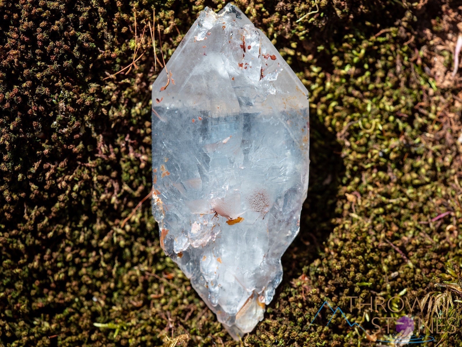 Natural QUARTZ Raw Crystal Point with HEMATITE - Healing Stone for Meditation, Reiki, Chakra Balancing | Unique Housewarming Gift & Spiritual Home Decor | Raw Crystals and Stones Collection (39913)