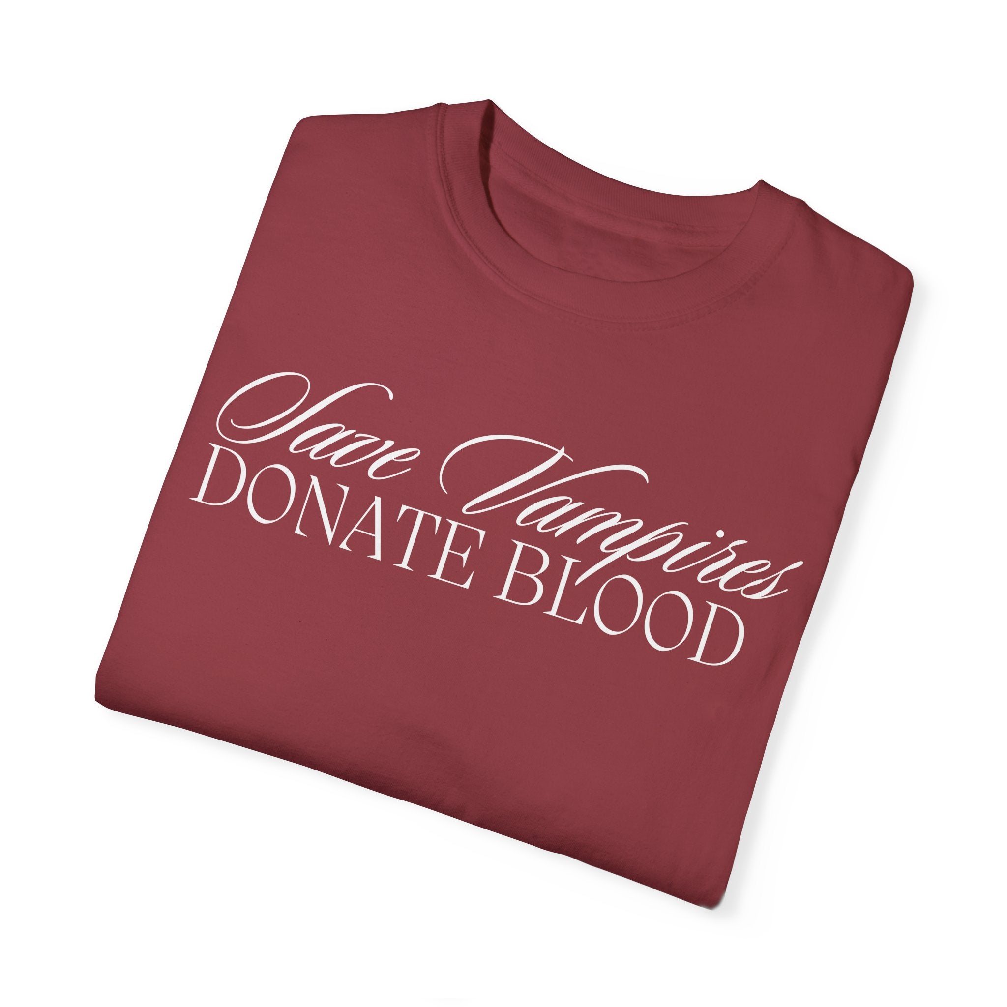 Save Vamps Donate Blood T-Shirt - Funny Vampire Graphic Tee for Men & Women - Perfect for Halloween Costumes & Vampire Lovers