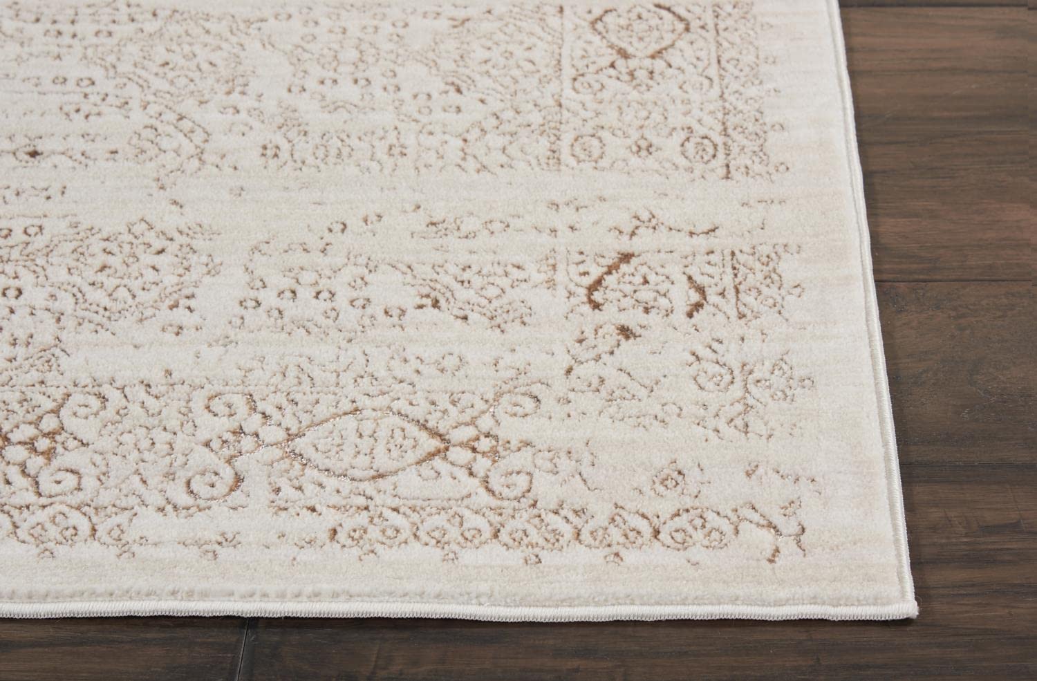 Kathy Ireland Home Silver Screen Traditional Ivory/Mocha 2'2