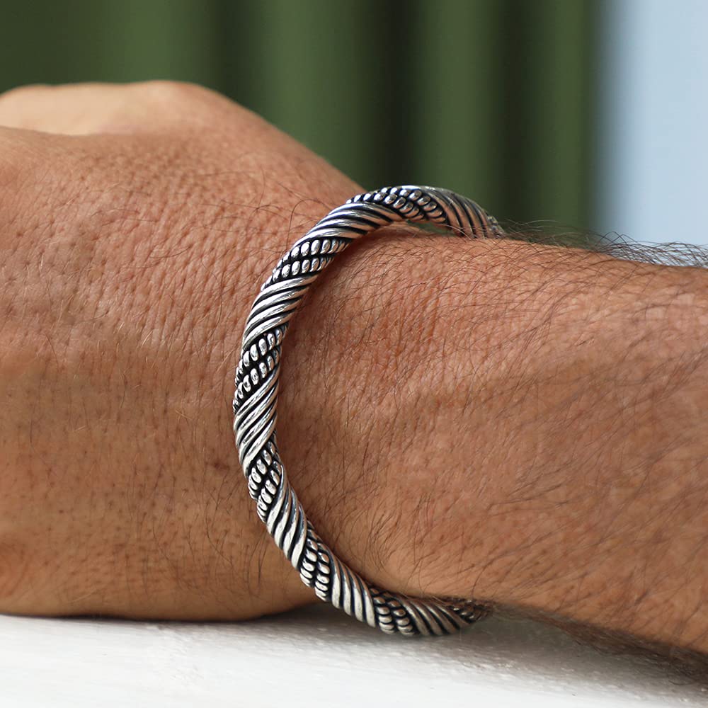Viking Bracelets for Men and Women - 925 Sterling Silver Cuffs in Various Designs (Sizes M, L, XL) - Perfect for Viking Lovers, Historical Reenactments, and Everyday Wear