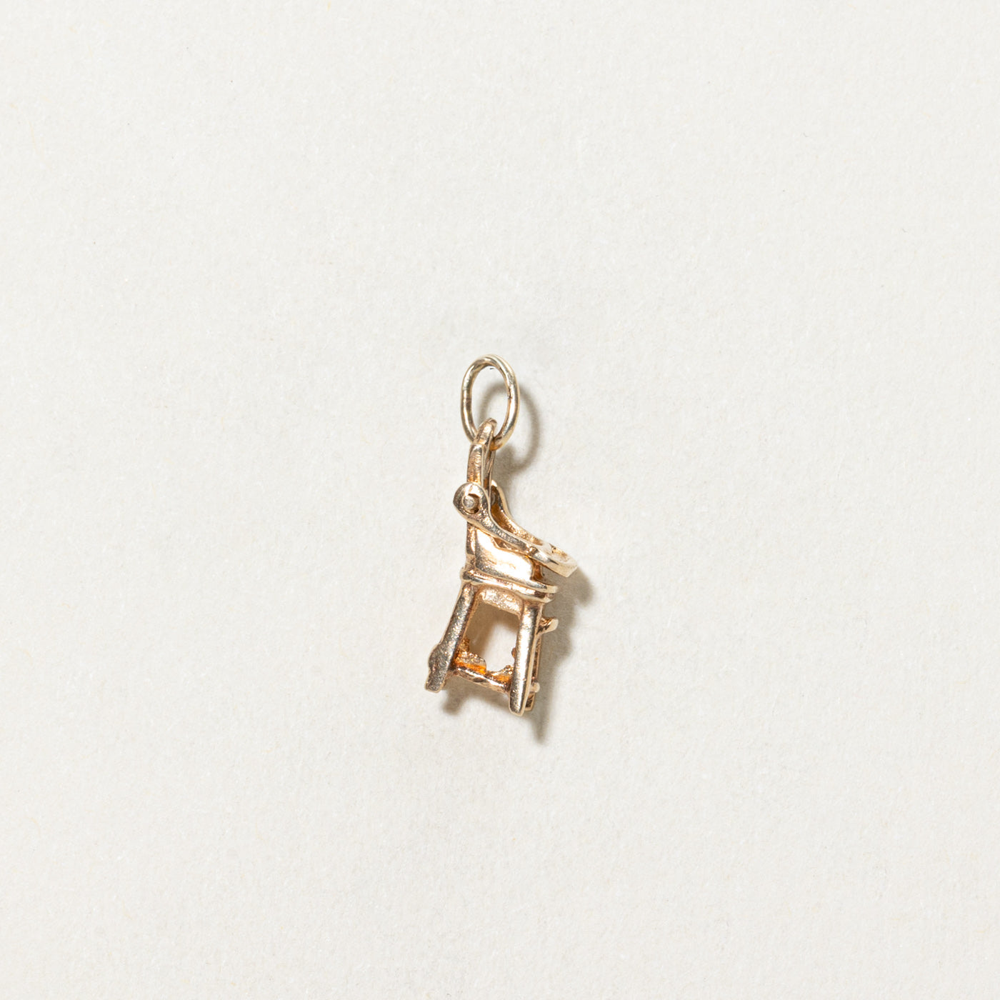 10K Yellow Gold Highchair Charm - Elegant Baby Shower Gift, Christening Keepsake & First Birthday Present for Girls & Boys | Perfect for Jewelry Making, Scrapbooking & Memory Boxes