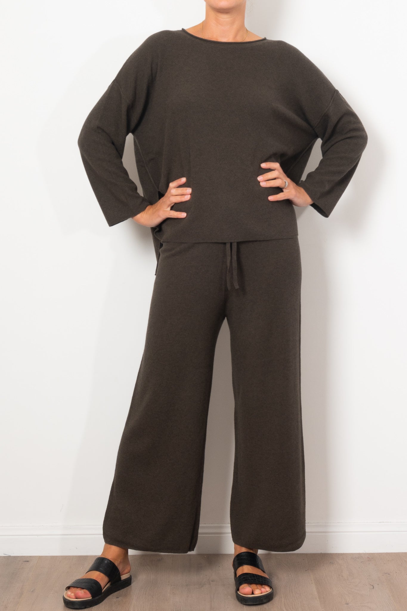 Premium Merino Wool Pullover for Women - Talamaya Winter Retreat Sweater - Cozy & Warm for Cold Weather, Hiking, and Outdoor Adventures