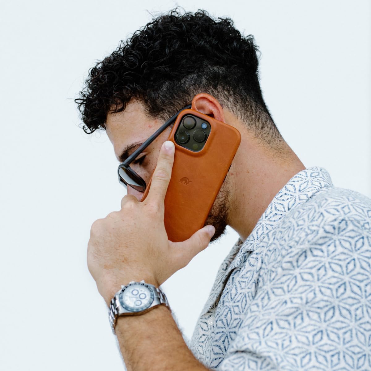 Premium Handcrafted Full-Grain Leather iPhone 12 & 12 Pro Case - Slim Fit, MagSafe Compatible, Ages Beautifully with Unique Patina | Perfect for Business Professionals & Everyday Luxury Use