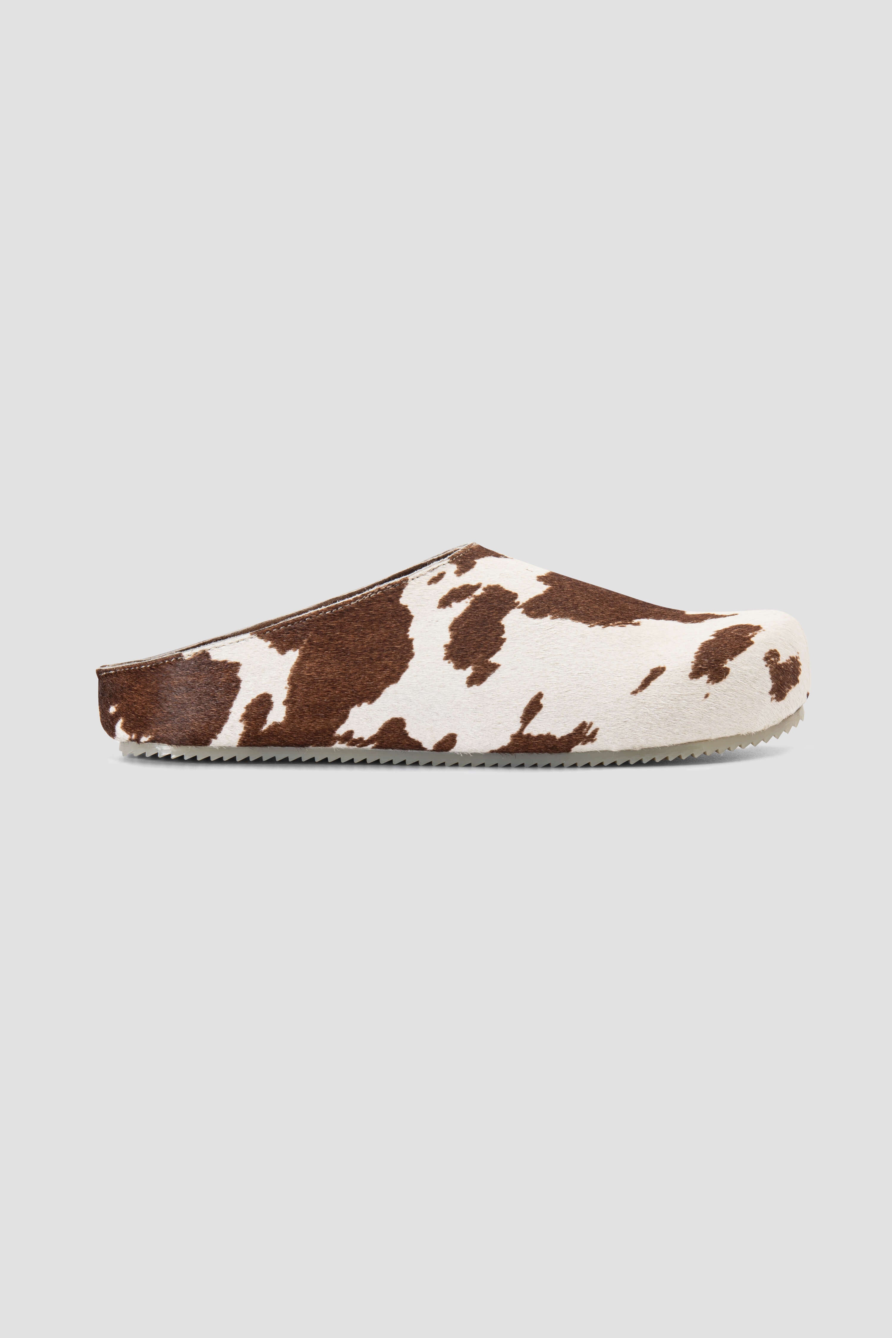Luxury Cowhide Shearling Mules for Women - Soft & Warm Winter House Slippers - Cozy Indoor/Outdoor Slides for Home, Office & Travel