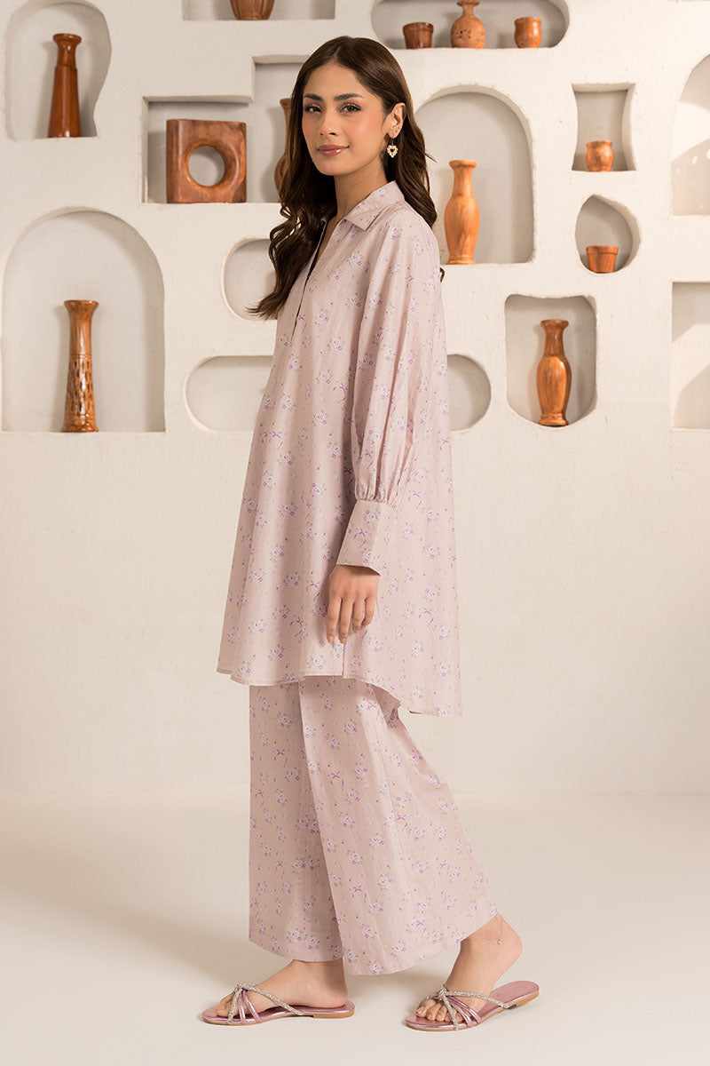 Hushed Rose 2-Piece Outfit Set - Stylish Women's Shirt & Comfortable Trousers for Casual Wear, Office & Date Night
