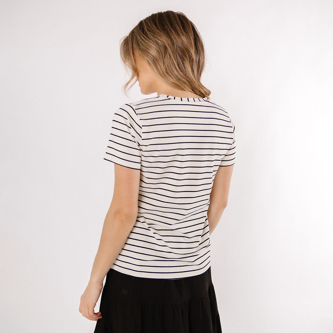 Premium Black Venice Stripe Basic Tee for Men & Women | Soft Cotton Crew Neck T-Shirt | Casual Wear, Layering & Everyday Outfits
