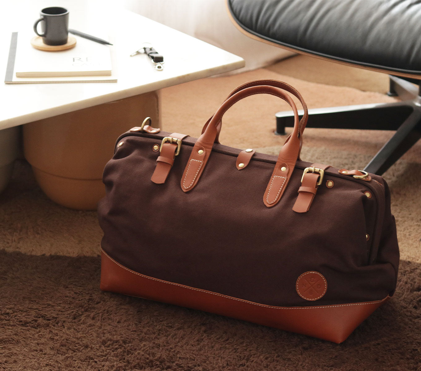 Stylish Weekender Bag for Women & Men - Durable Travel Duffel with Shoulder Strap - Perfect for Gym, Weekend Getaways & Overnight Trips