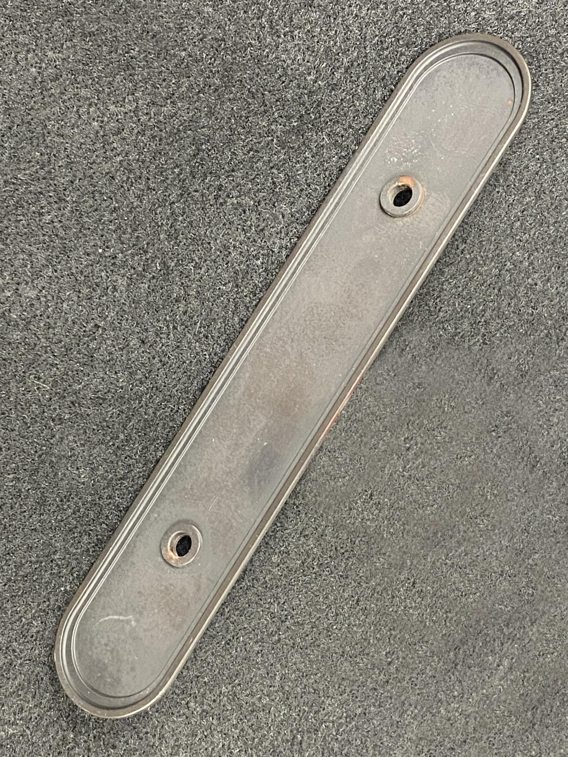 CKP Brand #300 3 Inch (76mm) Oval Backplate - Oil Rubbed Bronze Finish - 25 Pack - Perfect for Cabinet Hardware, Door Handles & Furniture Restoration Projects