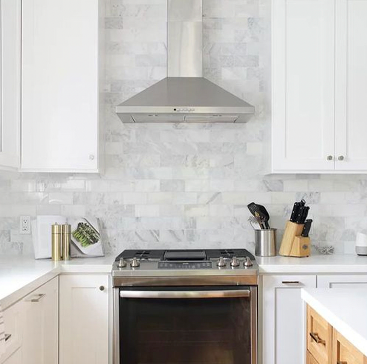 Design Element Blanco 12x12 Inch Marble Mosaic Wall Tile - MTILE03 - Perfect for Bathroom Backsplash, Kitchen Accent Wall & Shower Renovation