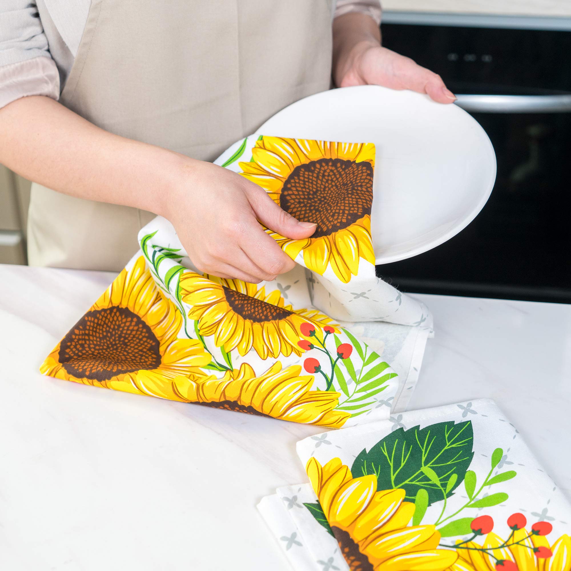 Premium Sunflower Printed Kitchen Towels Set of 5 - Absorbent & Soft Dish Cloths for Cooking, Baking & Cleaning - Farmhouse Decor for Kitchen & Dining Room