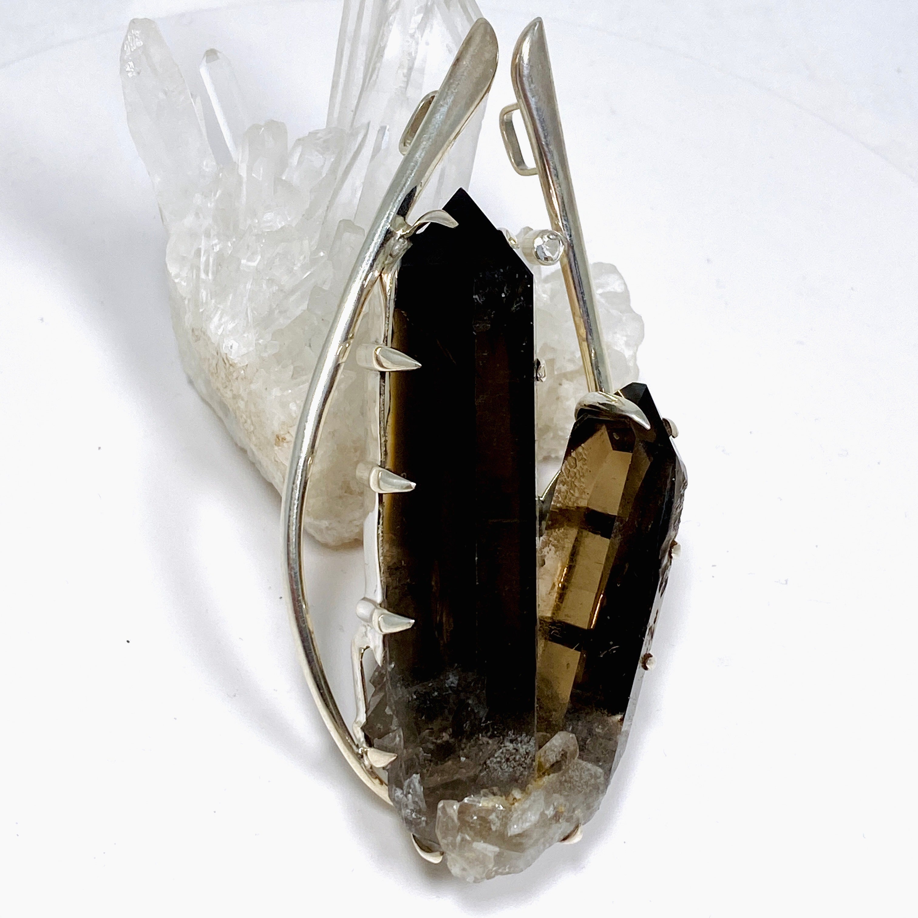 Natural Smokey Quartz Crystal Pendant Necklace - Healing Stone Jewelry for Women & Men - Perfect for Meditation, Energy Cleansing & Spiritual Gifts