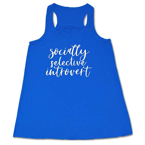Socially Selective Introvert Shirt - Funny Graphic Tee for Introverts & Shy People - Perfect for Casual Wear, Parties & Gifts