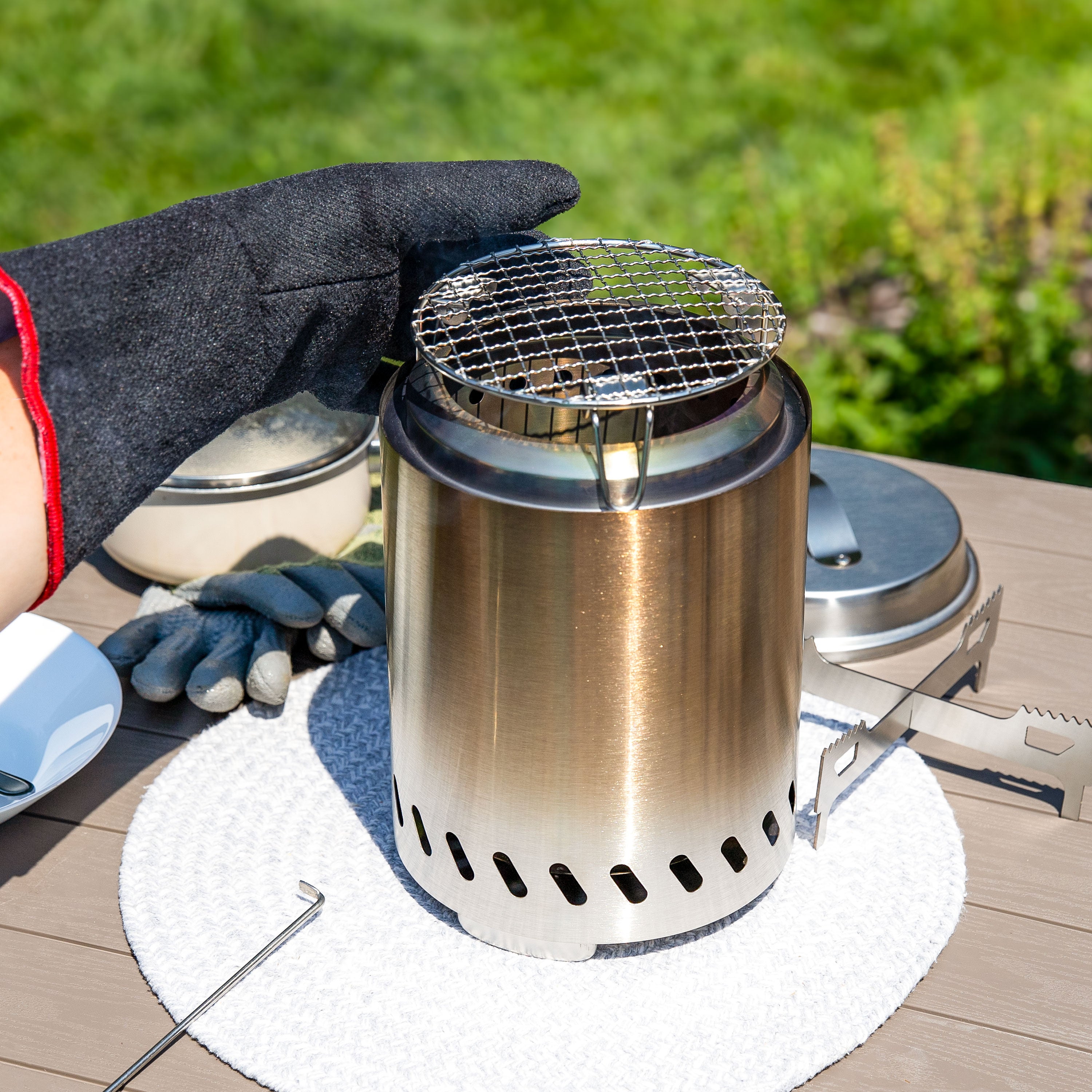 Sunnydaze 3-Piece Stainless Steel Smokeless Fire Pit Accessory Kit - Outdoor Camping, Backyard, Patio, and Garden Fire Pit Tools Set