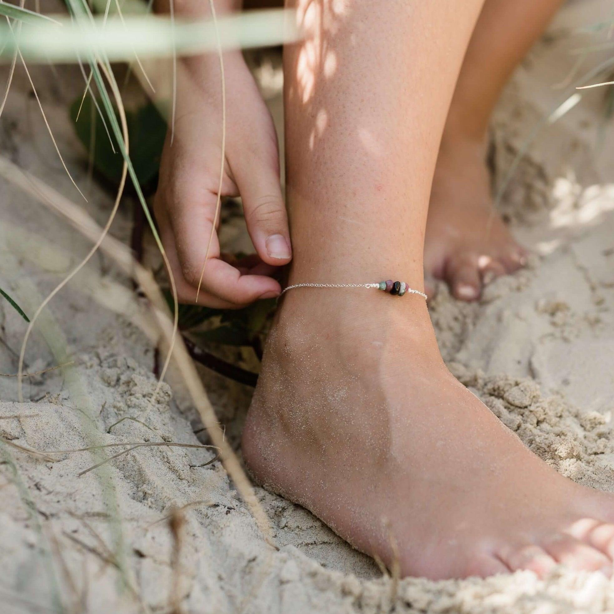 Natural Tourmaline Chip Bead Bar Anklet Bracelet for Women - Adjustable Healing Crystal Jewelry for Yoga, Meditation & Positive Energy