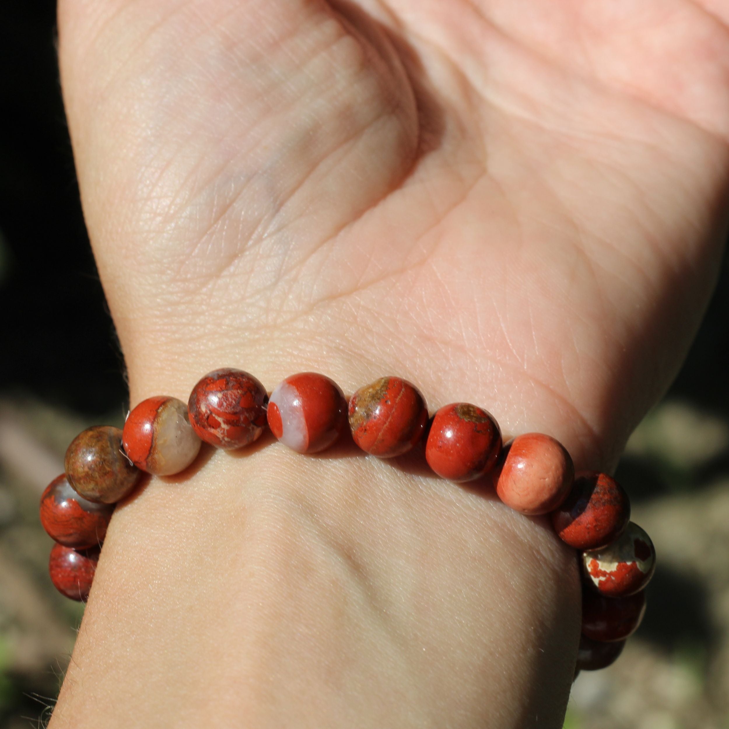 Red Jasper Bracelet for Women - Natural Stone Healing Crystal Jewelry for Stress Relief & Positive Energy - Perfect for Meditation, Yoga & Spiritual Gifts