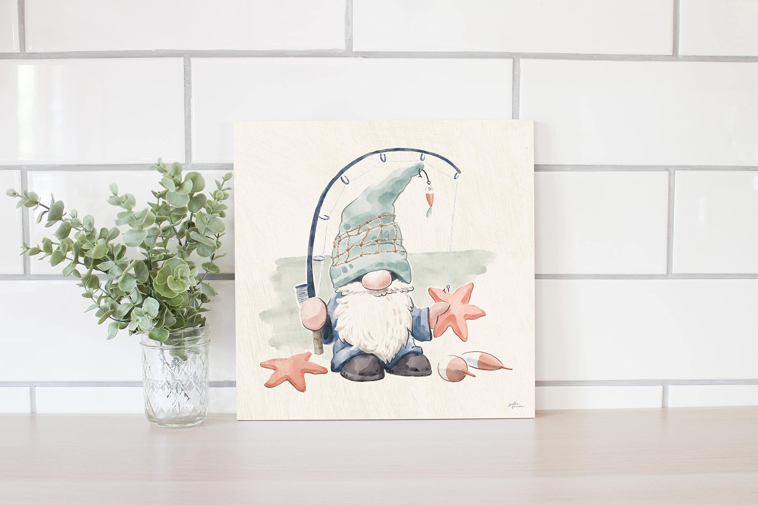 Joyride Home Decor - 0.5 Inch Deep Wooden Wall Plaque Sign, Handcrafted Beach Gnomes Artwork, Coastal Themed Home Decoration - Perfect for Living Room, Bedroom, or Beach House Decor