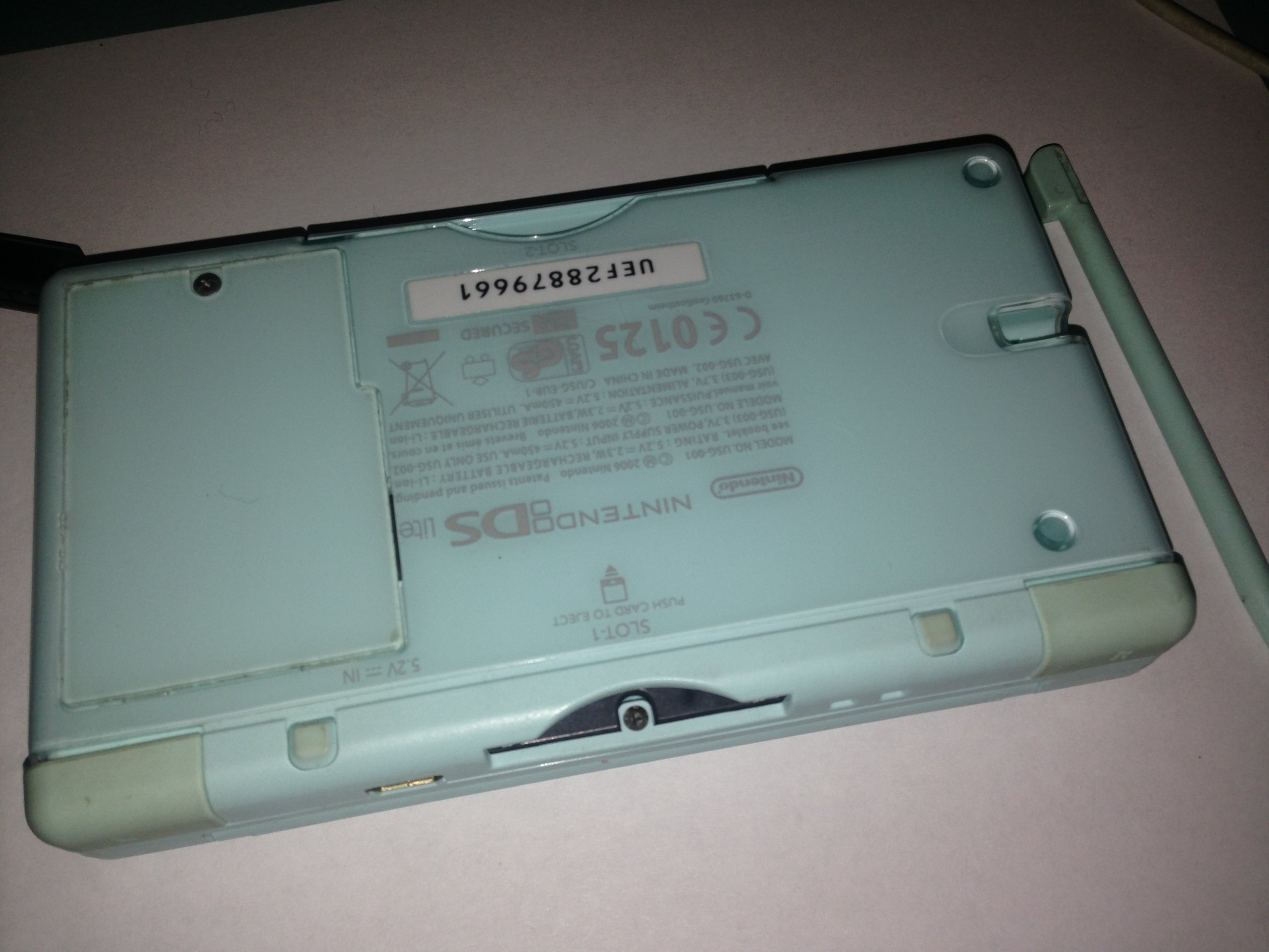 Nintendo DS Lite Handheld Gaming Console - Turquoise Blue | Portable Dual-Screen System for Kids & Adults | Perfect for Travel, Commuting & Home Entertainment