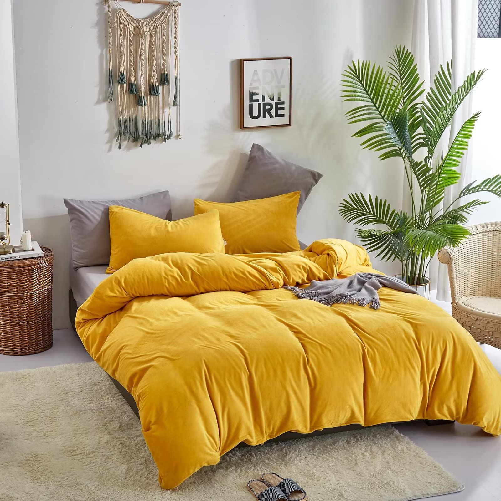 Mustard Yellow Comforter Set King - Velvet & Sherpa Plush Bedding for Women & Men | Ultra Soft Micro Mink & Flannel Fuzzy Comforter | Dark Yellow Fluffy Bed Set for Cozy Winter Nights & Modern Bedroom Decor