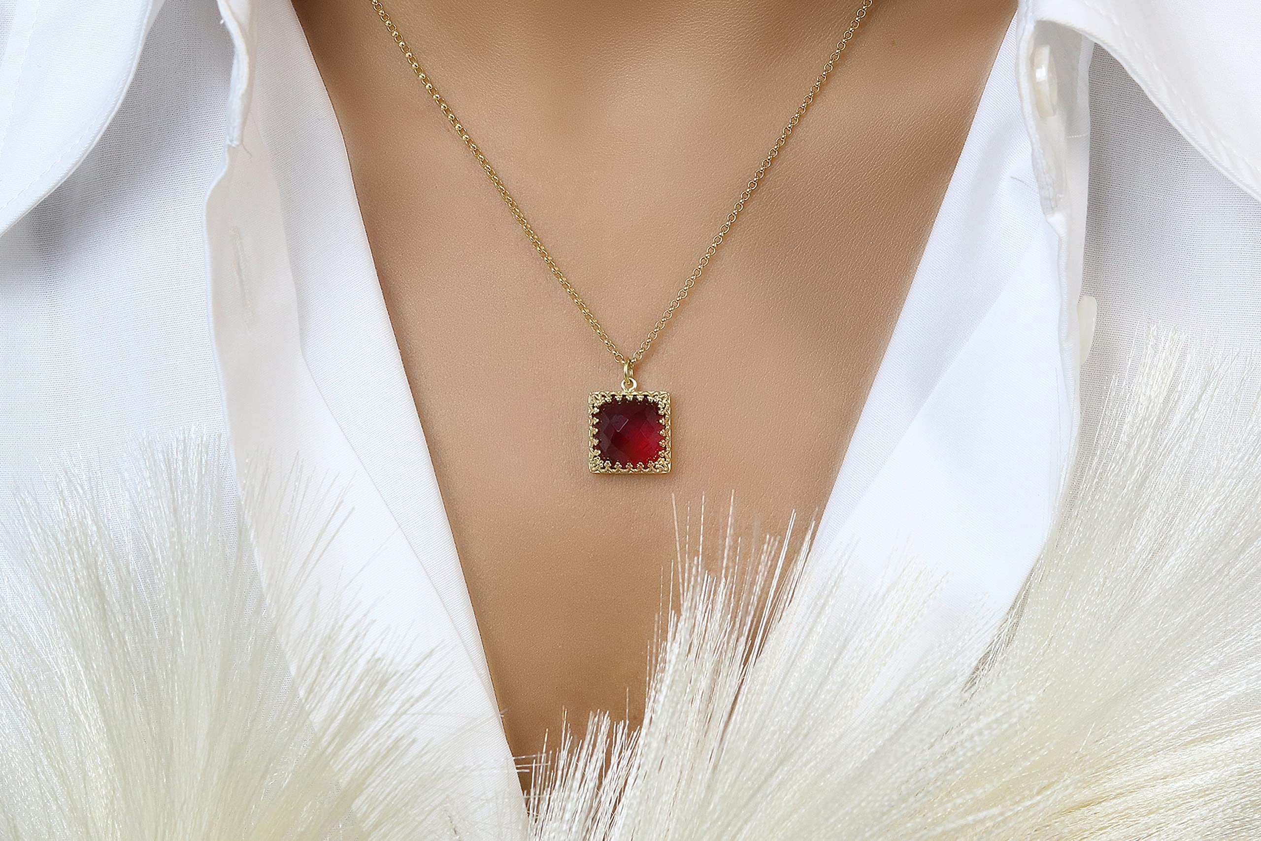 Radiant Garnet Gemstone Necklace - Elegant Square Cut Red Pendant Necklace for Women | January Birthstone Jewelry with Fine Engraving | Fashionable Statement Necklace for Date Night, Office Wear & Special Occasions