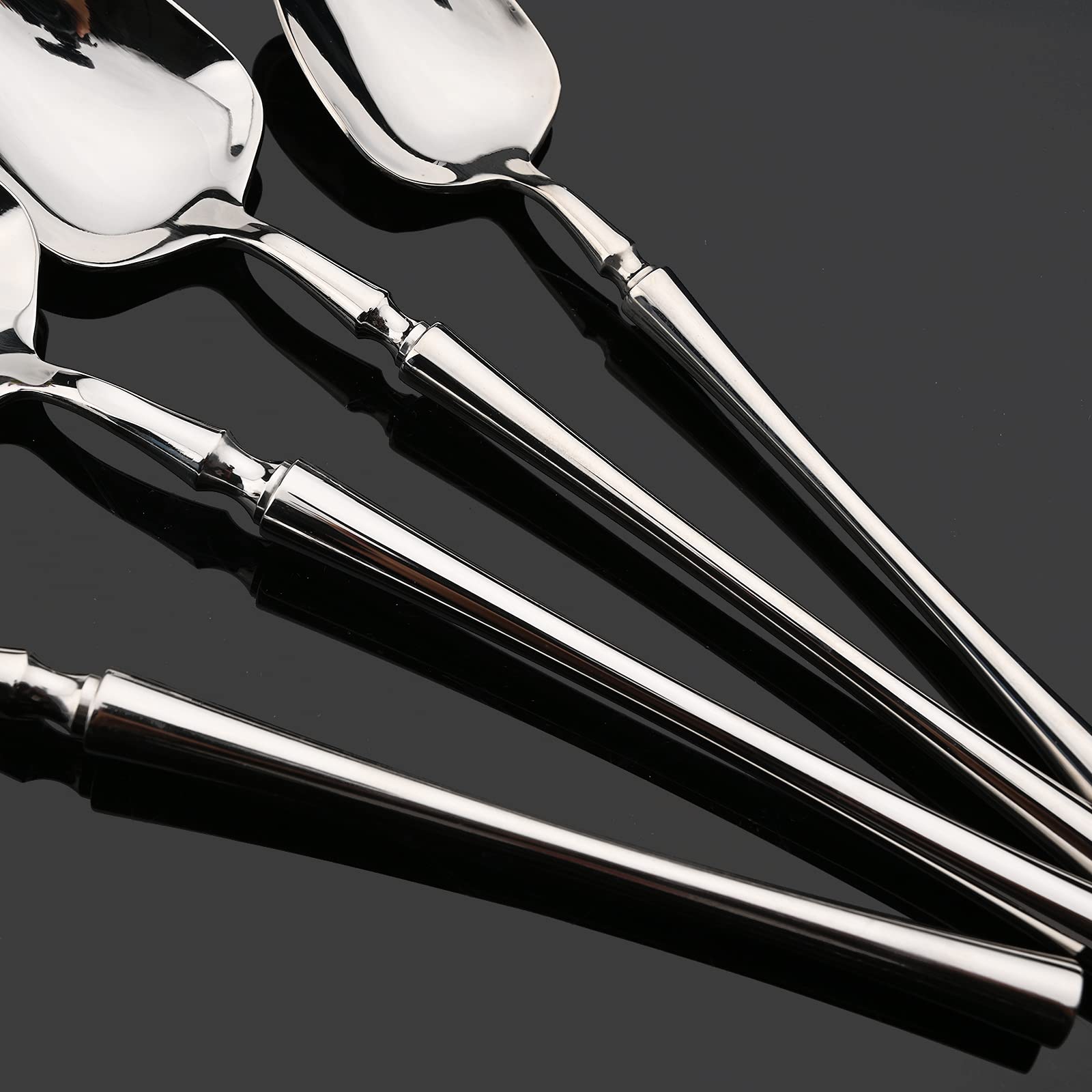 JASHII Set of 4 Stainless Steel Dessert Forks - 5.7 Inch Mini Salad & Fruit Forks for Cake, Appetizers, Cocktails - Perfect for Home, Party, Travel & Picnics (304 Stainless Steel)