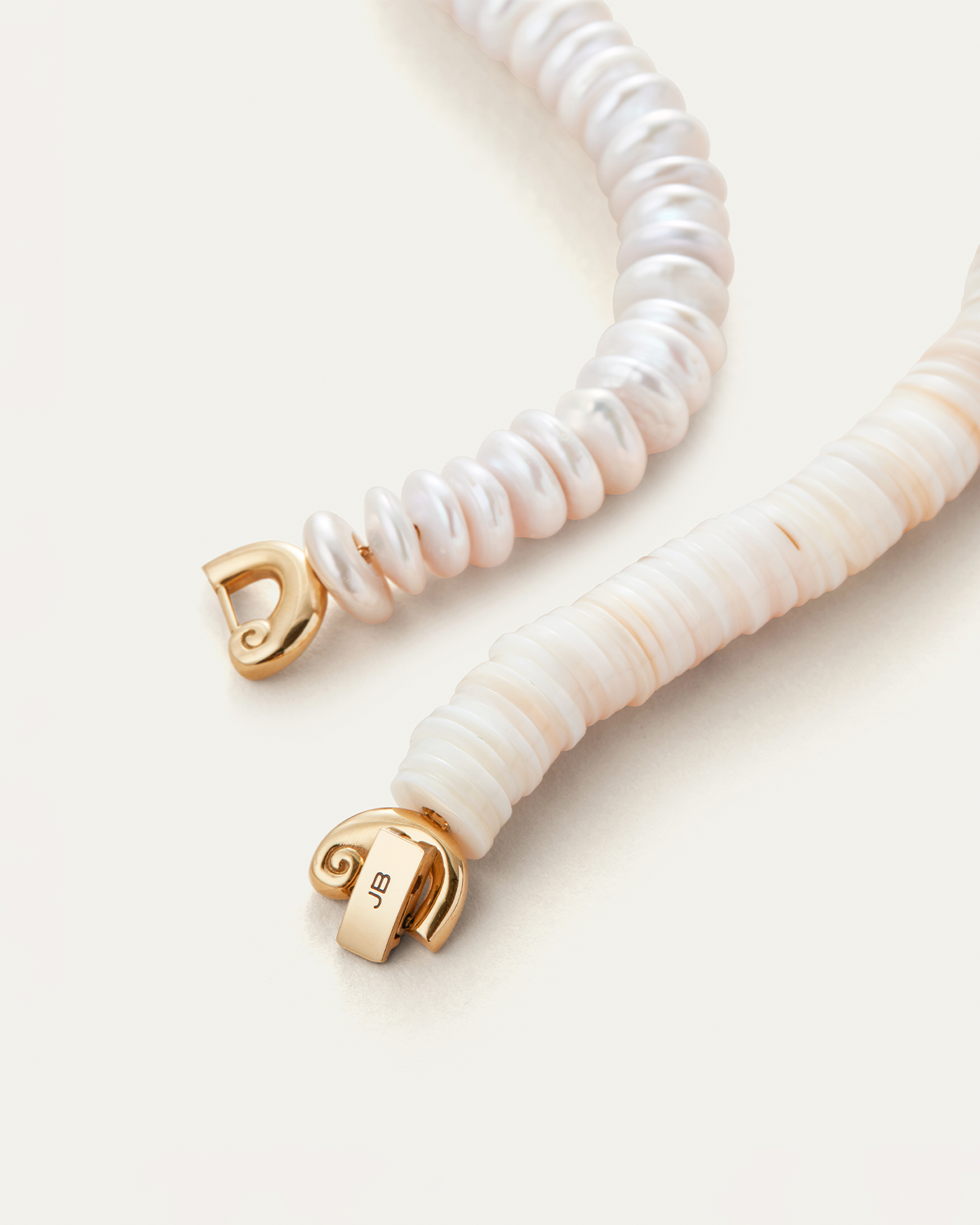 Petra Necklace Gold - Elegant 14K Gold Pendant for Women, Perfect for Everyday Wear, Gifts & Special Occasions