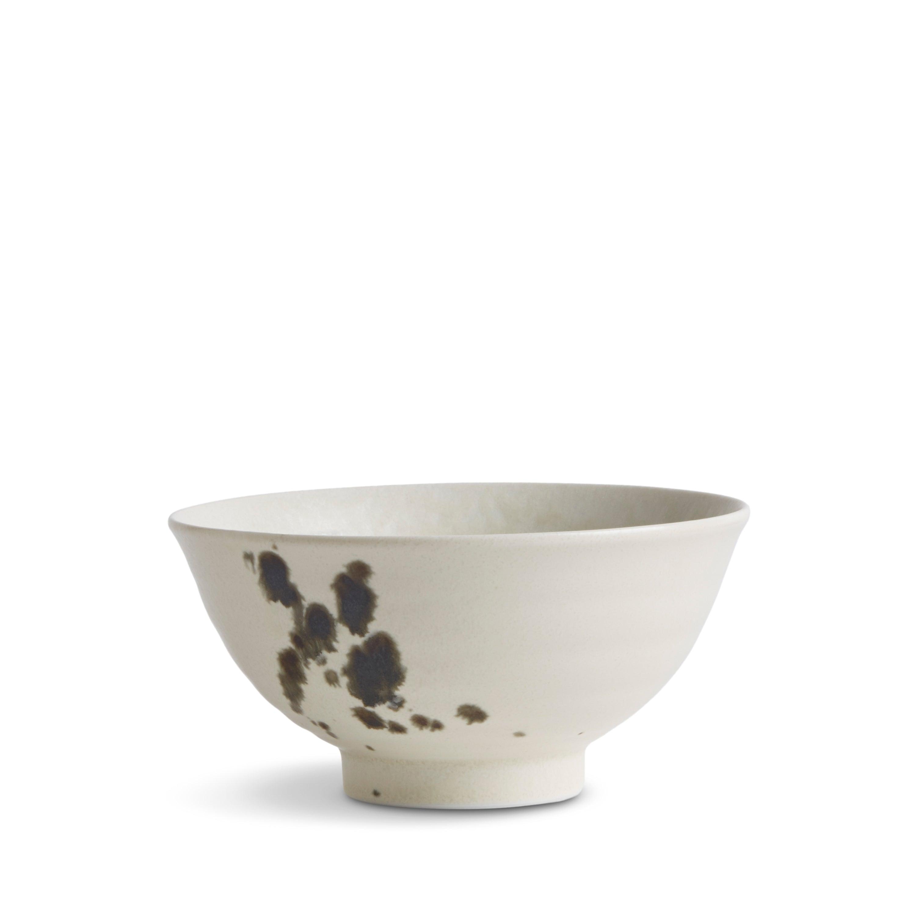Premium Sumi Brush Design Ceramic Cereal Bowl - Japanese-Inspired Breakfast Bowl for Cereal, Soup, and Salad - Perfect for Home, Office, and Restaurant Use