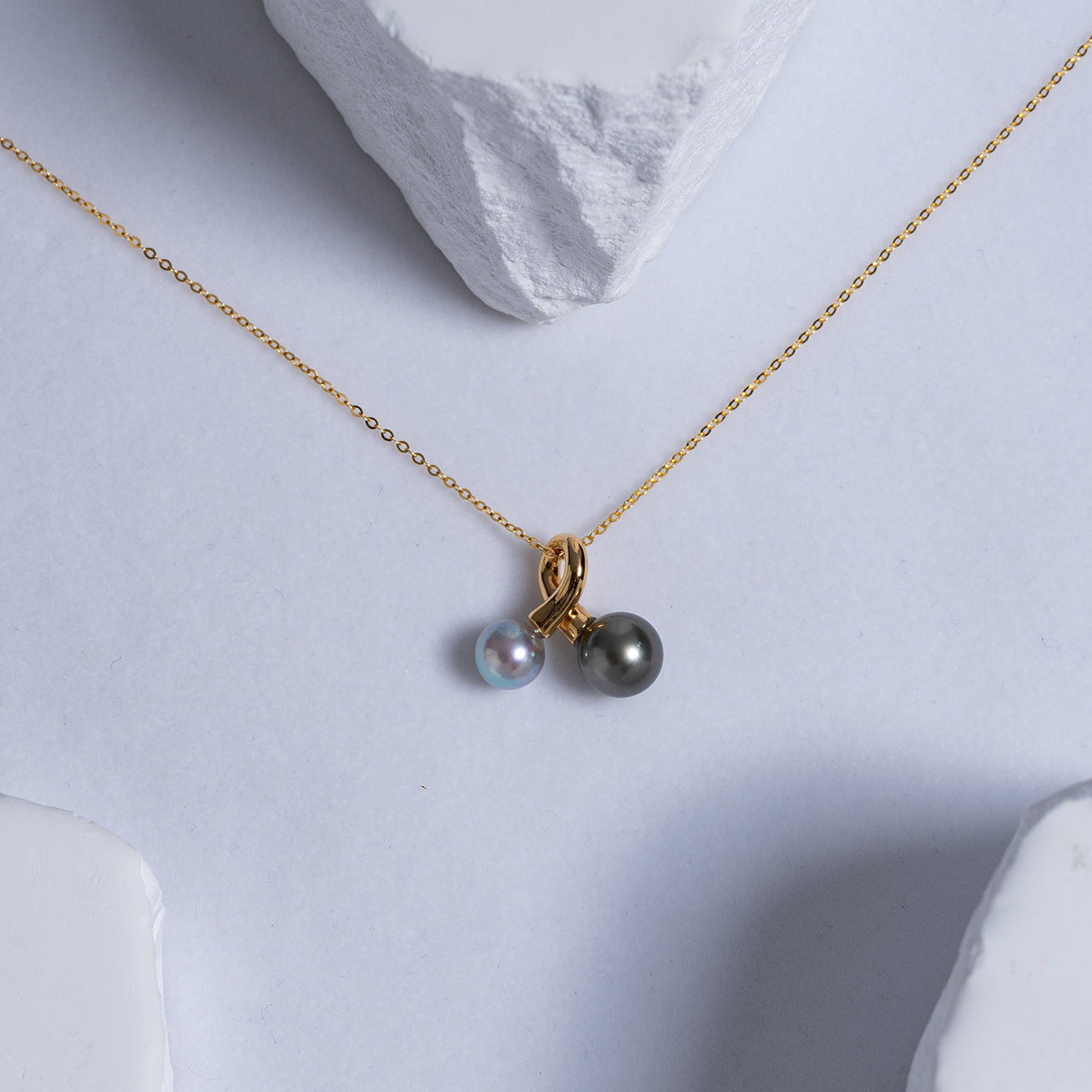 18K Solid Gold Tahitian & Madama Pearl Necklace KN00148 | Elegant Women's Jewelry Gift for Wedding, Anniversary & Special Occasions