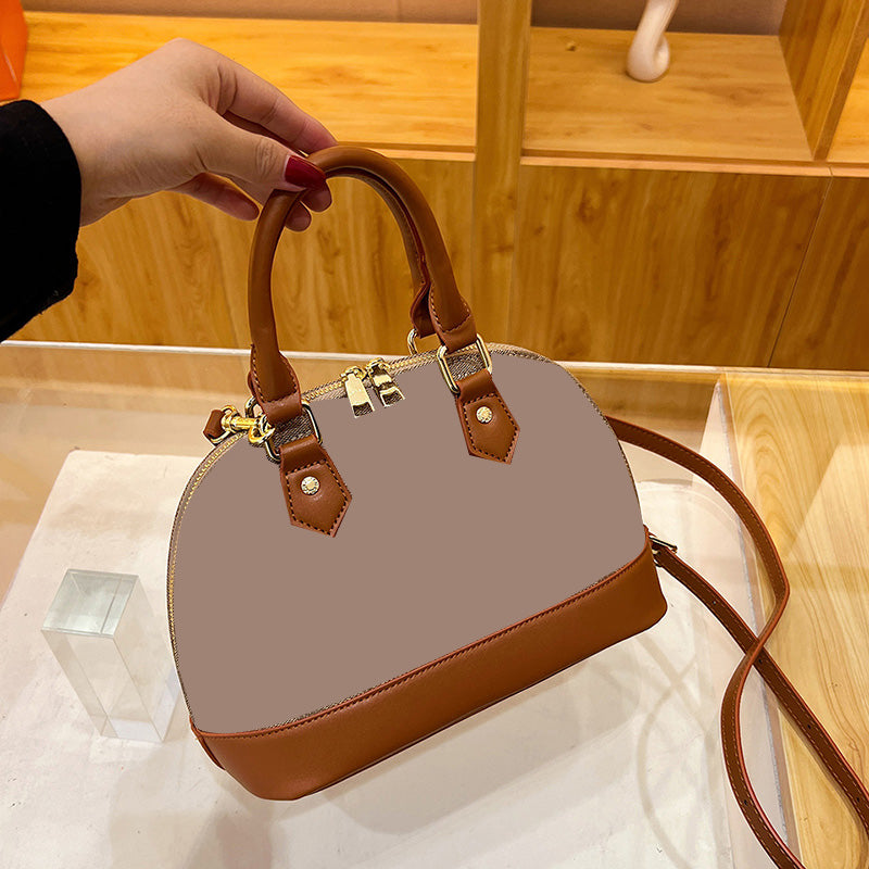 Stylish Shell Crossbody Bag for Women - Trendy Seashell Design Handbag - Perfect for Beach, Vacation & Everyday Use