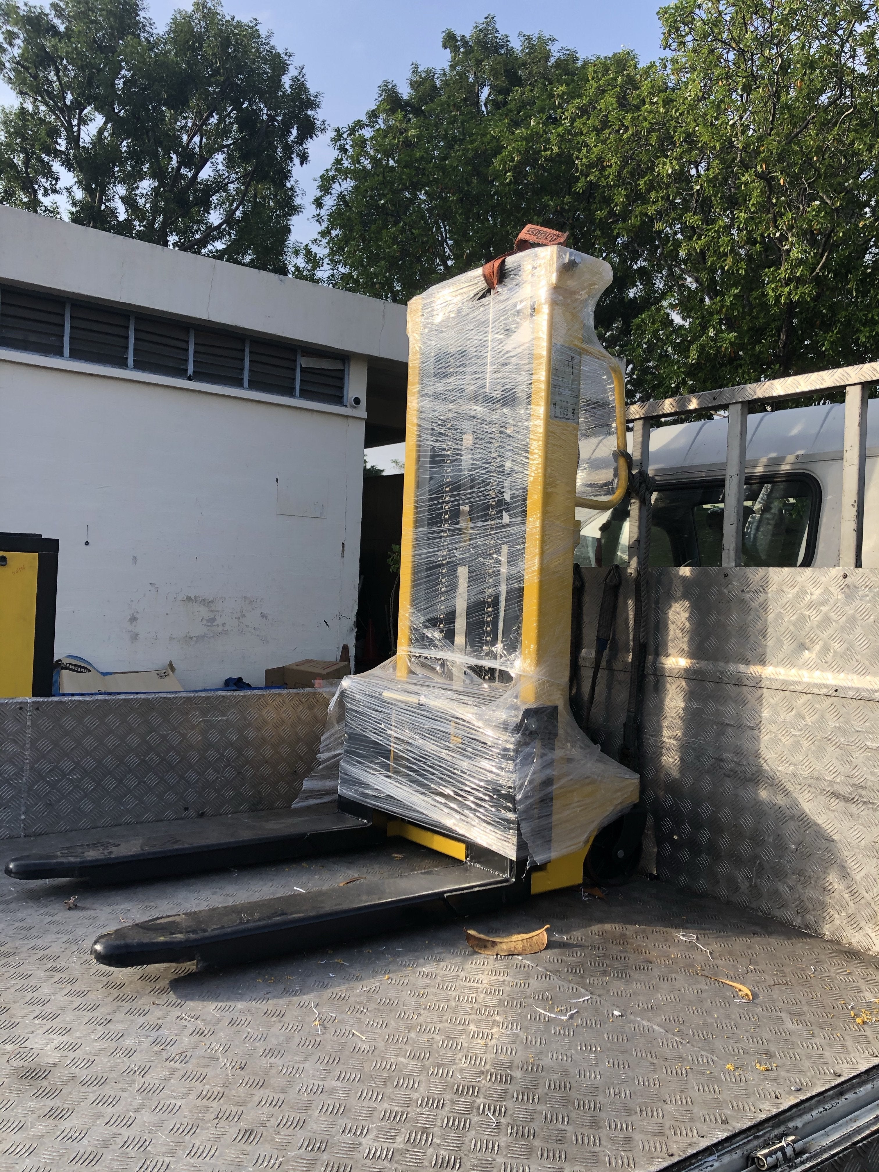 Aiko 1.5 Ton Semi Electric Stacker with PU Wheels - 3m Lifting Height | Model PT CTD1.5/3.0 | Ideal for Warehouse, Factory & Logistics Material Handling