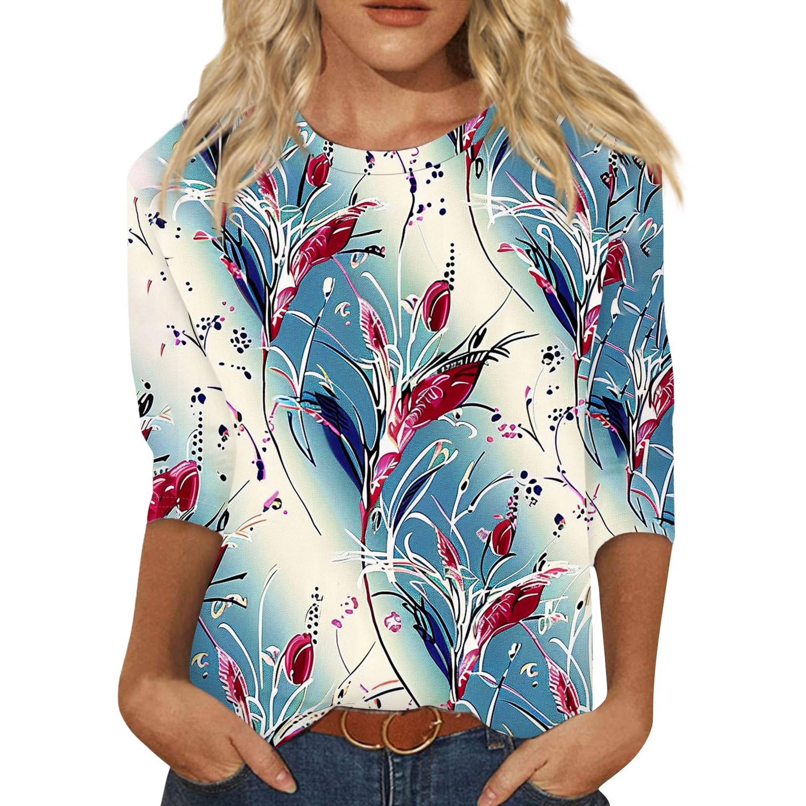 Trendy 3/4 Sleeve Women's Casual Tops - 2024 Summer Crew Neck T-Shirts & Vacation Shirts | Perfect for Beach Outings, Weekend Wear & Travel Essentials