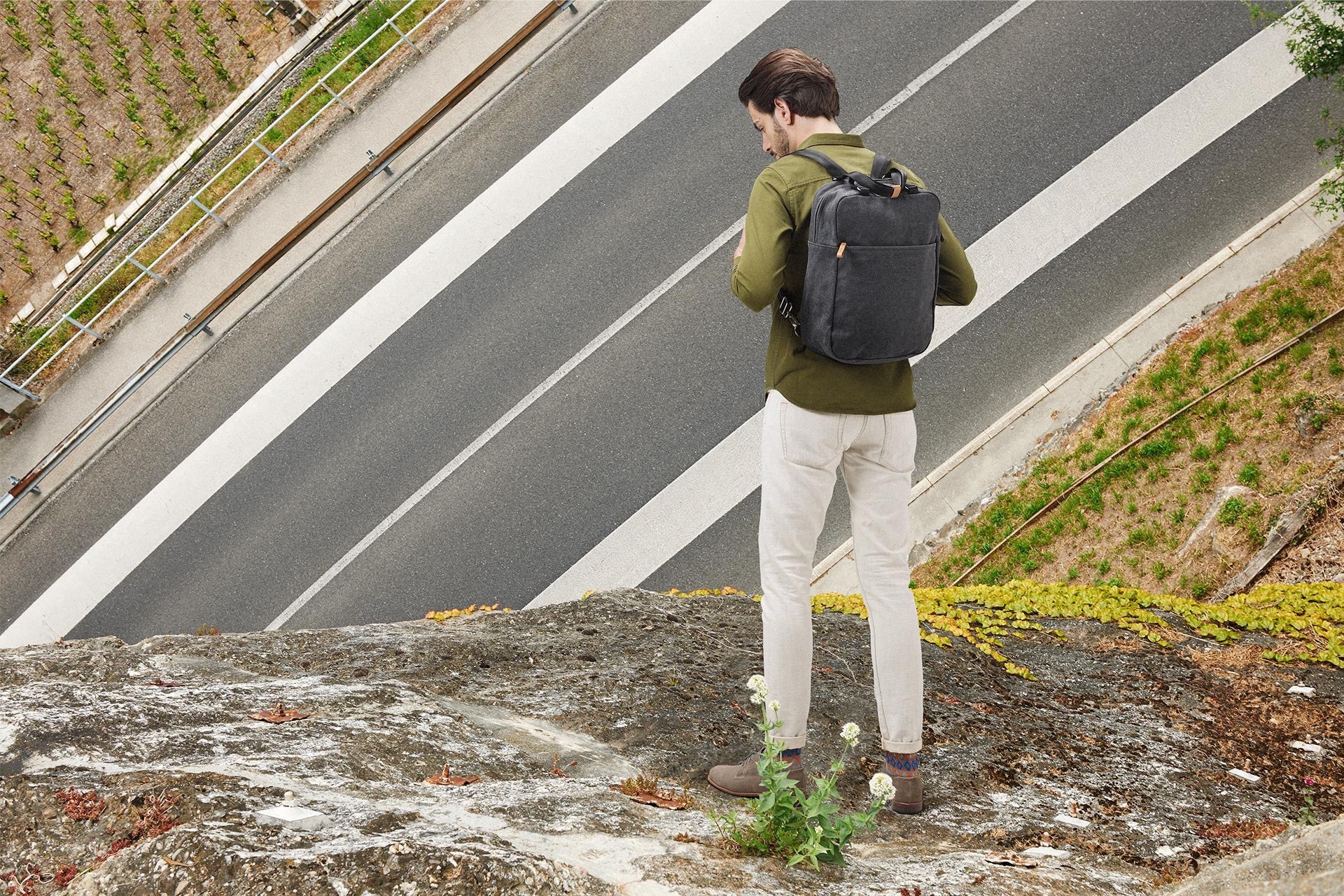 Qwstion Simple Pack - Stylish & Durable Backpack for Work, Travel & Everyday Use | Water-Resistant & Lightweight Design | Perfect for Commuting, School & Outdoor Adventures