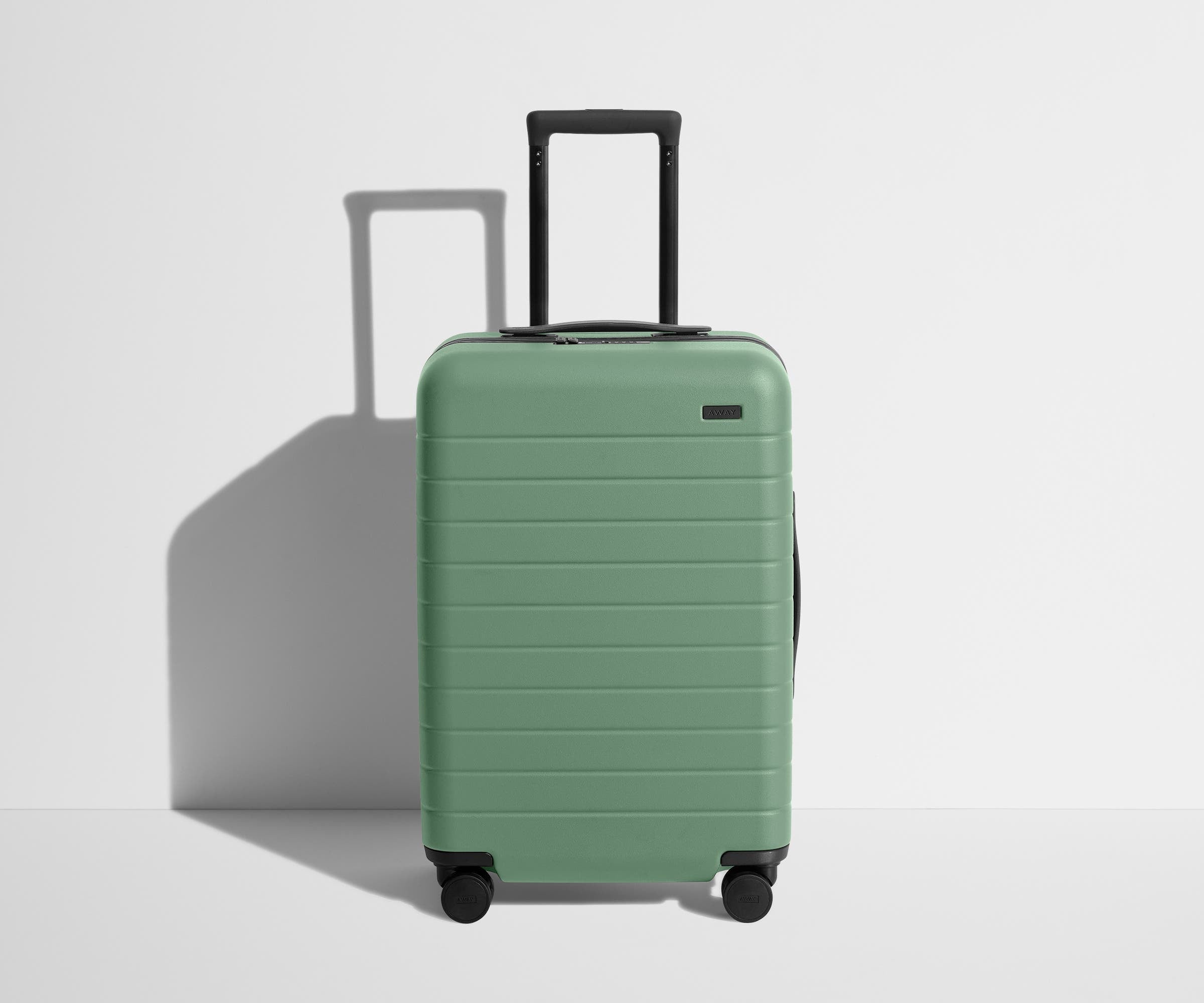 The Bigger Carry On Luggage - Spacious & Lightweight Suitcase for Travel, Perfect for Airplane Cabin & Weekend Getaways