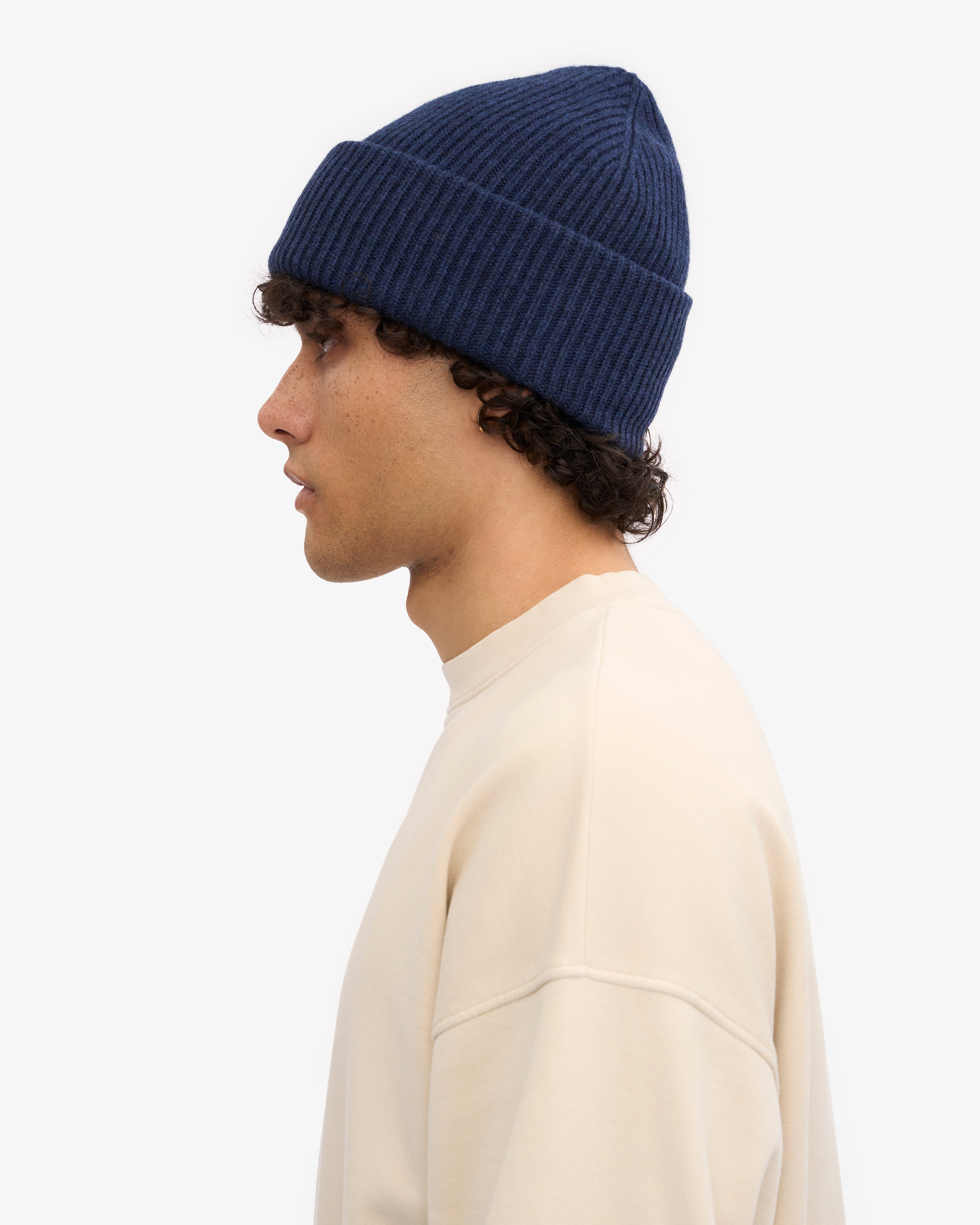 Premium Merino Wool Beanie Hat for Men & Women - Soft & Warm Winter Skull Cap - Marine Blue - Ideal for Skiing, Hiking & Outdoor Activities
